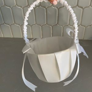 Flower girl white basket wedding red fake petals